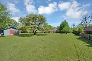 2812 Whisperwood Trail, Dalworthington Gardens, TX 76016 - Photo 6