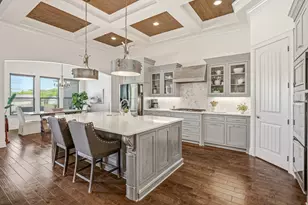 2009 Tree Top Ct, Granbury, TX 76049 - Photo 12