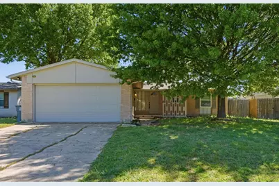 8660 Kingspoint Drive, Dallas, TX 75238 - Photo 1