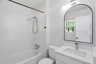 8660 Kingspoint Dr, Dallas, TX 75238 - Photo 20