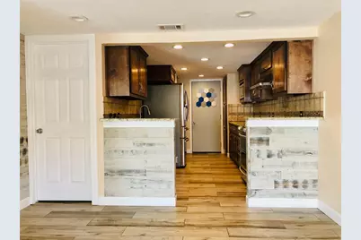 3013 Carolyn Court, Bedford, TX 76021 - Photo 6