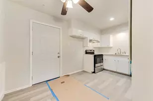 1313 Willow Wood Ct, Irving, TX 75060 - Photo 10