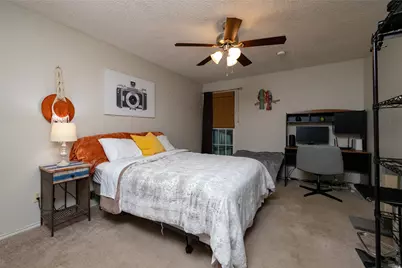 215 Mountainview Drive, Hurst, TX 76054 - Photo 18