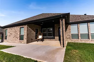 180 Lakecrest Dr, Muenster, TX 76252 - Photo 6