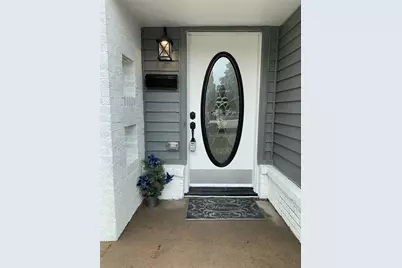 1918 Melbourne Avenue, Dallas, TX 75224 - Photo 2