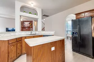 8001 Glenside Dr, Rowlett, TX 75089 - Photo 10