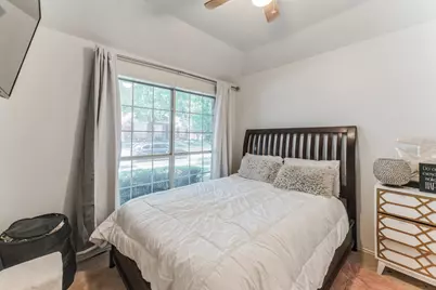1217 Hershey Lane, Lewisville, TX 75077 - Photo 18