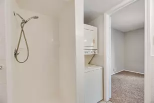 3109 Sondra Dr, Fort Worth, TX 76107 - Photo 8