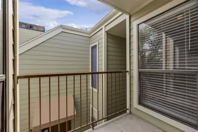 3109 Sondra Drive #302, Fort Worth, TX 76107 - Photo 10
