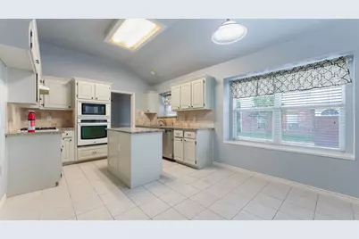 525 Mustang Ridge Drive, Murphy, TX 75094 - Photo 4