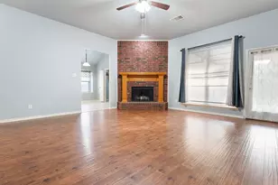 525 Mustang Ridge Dr, Murphy, TX 75094 - Photo 8