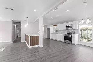 2435 Sharon St, Dallas, TX 75211 - Photo 4