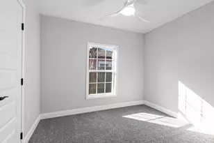 2435 Sharon St, Dallas, TX 75211 - Photo 12