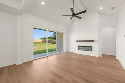313 Boots Court, Lorena, TX 76655 - Photo 4