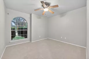 4325 Sweet Clover Ln, Fort Worth, TX 76036 - Photo 12