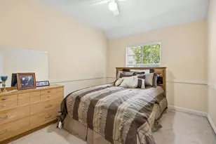 7519 Bradford Pear Dr, Irving, TX 75063 - Photo 18