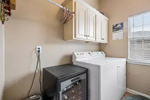 7519 Bradford Pear Dr, Irving, TX 75063 - Photo 22