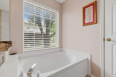 313 Georgian Oak Court, Lake Dallas, TX 75065 - Photo 30