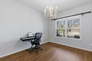 101 Cole Ct, Argyle, TX 76226 - Photo 6