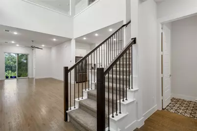 8331 Nunley Lane, Dallas, TX 75231 - Photo 4