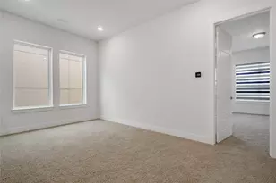 8331 Nunley Ln, Dallas, TX 75231 - Photo 28