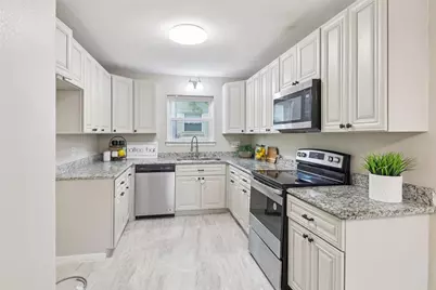 1126 Cordell Street, Denton, TX 76201 - Photo 6