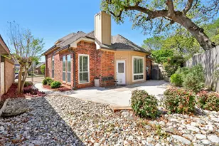 3017 Eagles Nest Dr, Bedford, TX 76021 - Photo 28