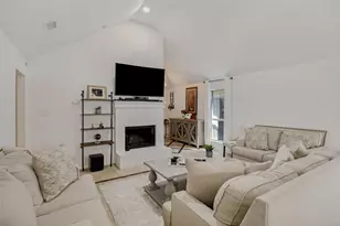 3339 Shining Light Dr, Dallas, TX 75228 - Photo 10