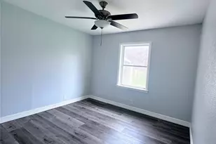 345 SW 16th St, Paris, TX 75460 - Photo 12