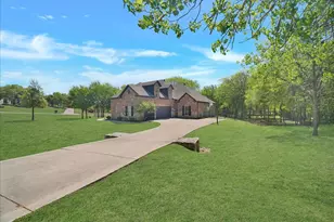 101 Deer Crossing Way, Azle, TX 76020 - Photo 2