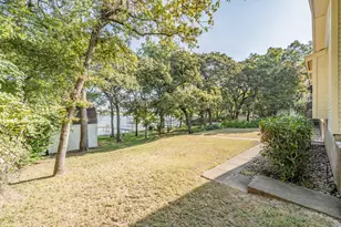 300 Shoreline Dr, Azle, TX 76020 - Photo 26