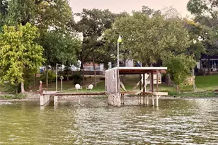300 Shoreline Dr, Azle, TX 76020 - Photo 4