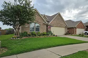 6013 Meadowglen Dr, Denton, TX 76226 - Photo 2