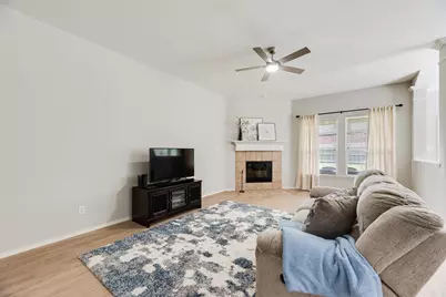 2713 Elmwood Court, McKinney, TX 75071 - Photo 6