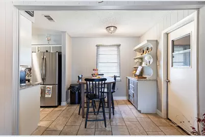 353 Brook Hollow Drive, DeSoto, TX 75115 - Photo 16