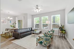 2925 St Andrews Dr, Lewisville, TX 75067 - Photo 6