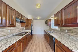 5231 Barcelona Dr, Garland, TX 75043 - Photo 16