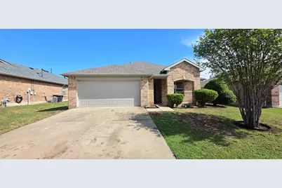 5832 World Champion Court, Fort Worth, TX 76179 - Photo 2