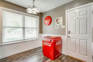 406 Country Club Dr, Joshua, TX 76058 - Photo 14