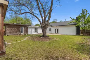 215 Glenview St, Dallas, TX 75217 - Photo 32