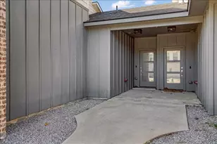 3060 W Crawford St, Denison, TX 75020 - Photo 4