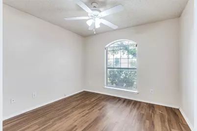 113 Saint James Court, Rhome, TX 76078 - Photo 16