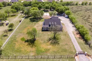 1131 Boaz Rd, Fort Worth, TX 76052 - Photo 2