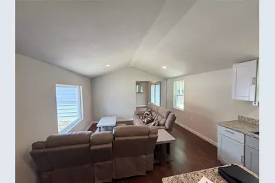 701 Olive Street, Cleburne, TX 76031 - Photo 6