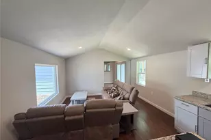 701 Olive St, Cleburne, TX 76031 - Photo 6
