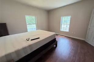 701 Olive St, Cleburne, TX 76031 - Photo 12