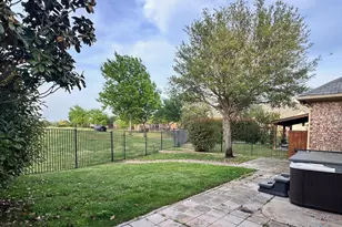 8905 Edinburgh Ln, Rowlett, TX 75089 - Photo 30