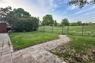8905 Edinburgh Ln, Rowlett, TX 75089 - Photo 32