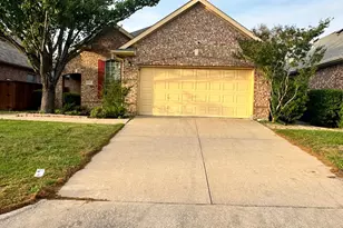 8905 Edinburgh Ln, Rowlett, TX 75089 - Photo 1