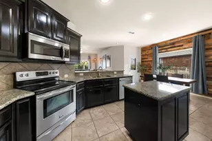 520 Delgany Trail, Fort Worth, TX 76052 - Photo 10